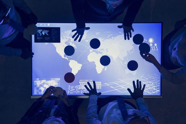 How to Create a Personalized Learning Environment with Smart Classroom Technologies?