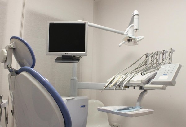 Transform your dental experience at a top clinic in dubai
